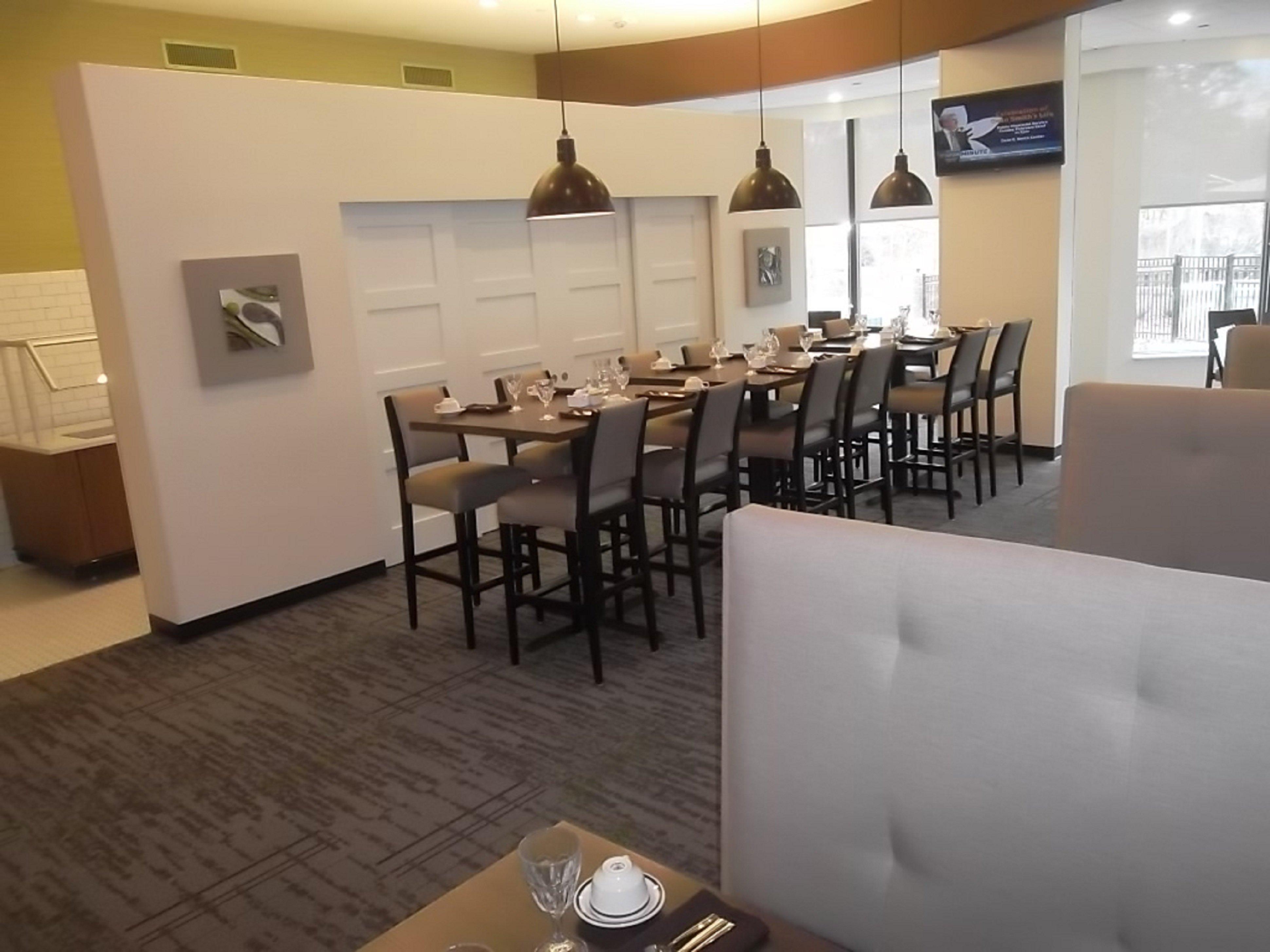 Holiday Inn Greensboro Coliseum By Ihg Exteriér fotografie