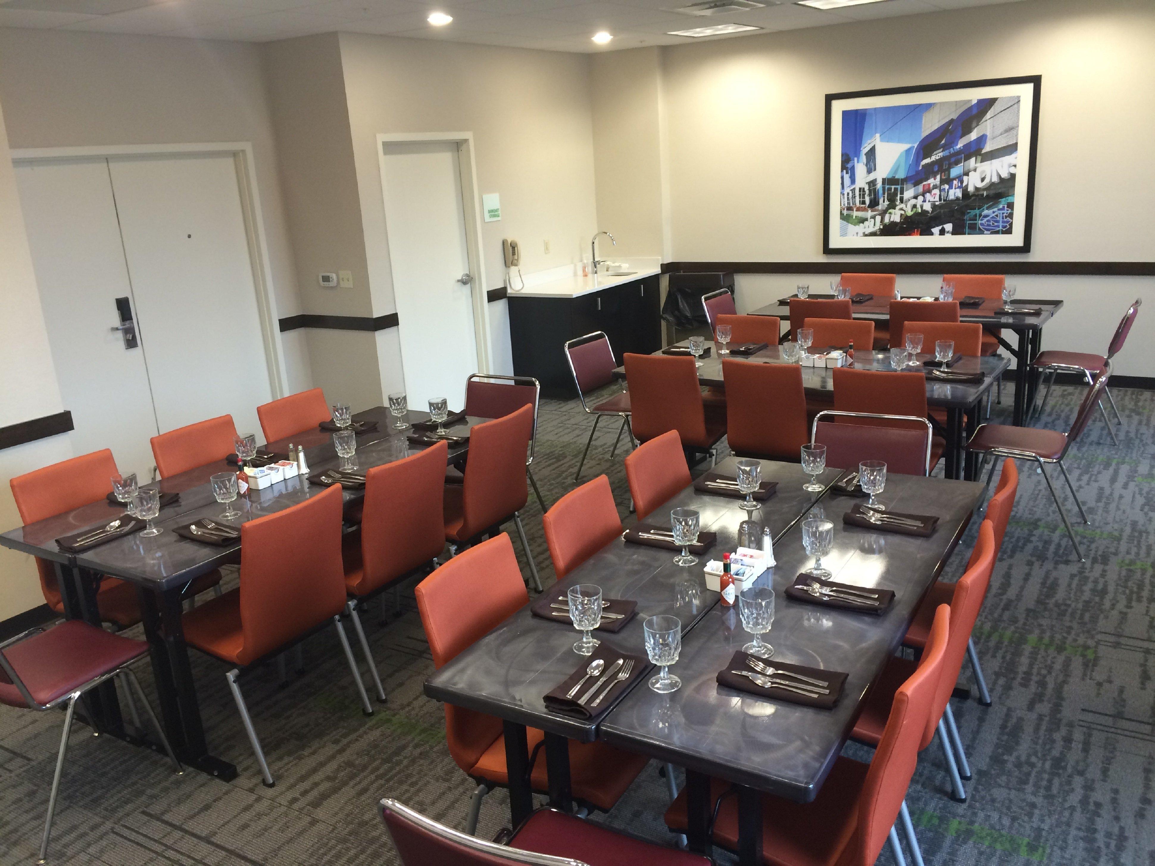 Holiday Inn Greensboro Coliseum By Ihg Exteriér fotografie