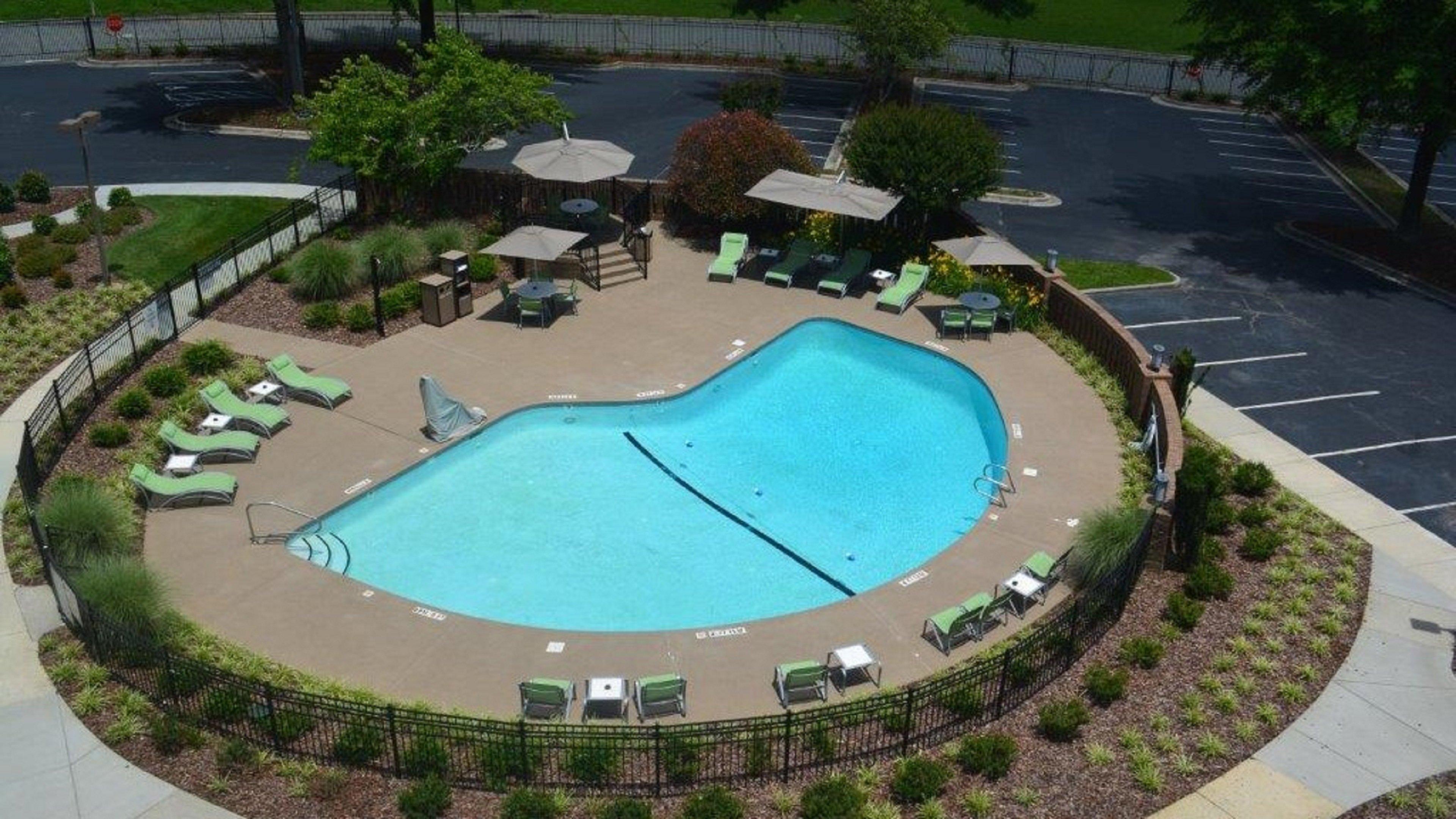 Holiday Inn Greensboro Coliseum By Ihg Exteriér fotografie